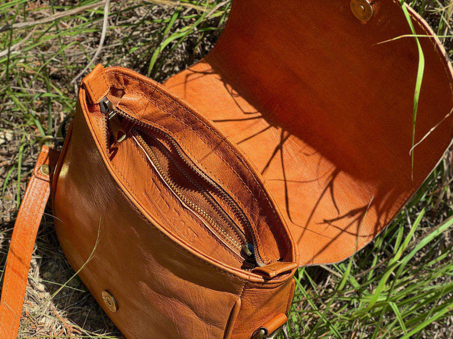 Women's Antonia Saddle Bag